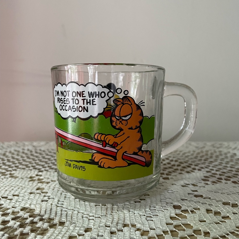 Garfield 1970s McDonald’s Collector Cup - Seesaw